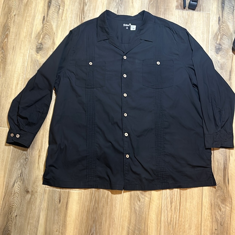 Black Guayabera Cuba long sleeve dress shirt. #16